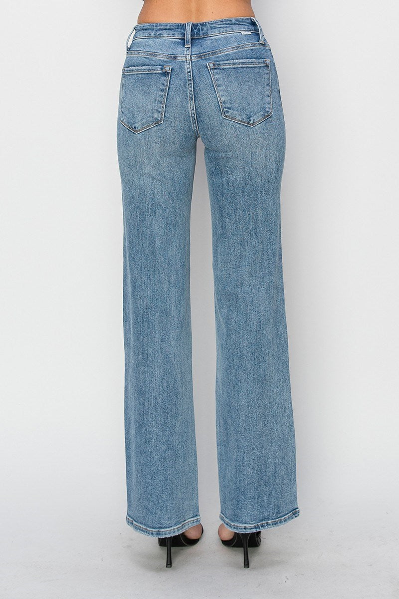 RISEN MEDIUM MID RISE STRAIGHT JEANS