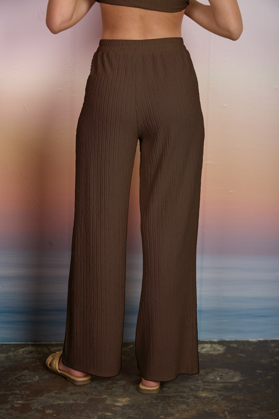BROWN BLACK TEXTURED SET MOCK BUTTON SLEEVELESS KNIT TOP AND BOTTOMS