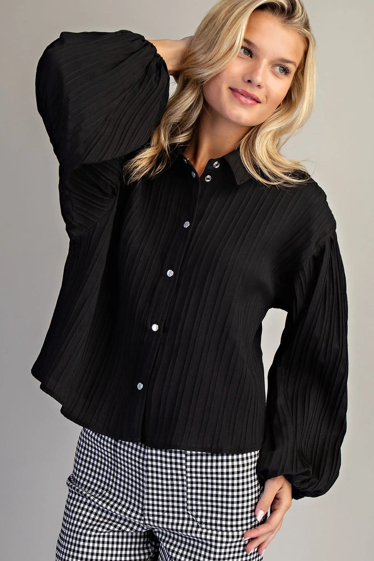BUBBLE SLEEVE BUTTON DOWN BLOUSE TOP
