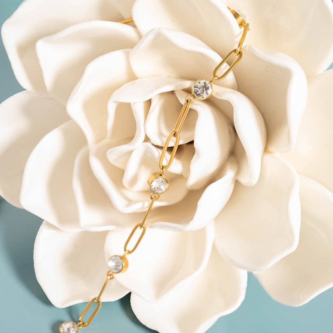 18K Gold PVD Station Stone Stone Paperclip Chain Bracelet