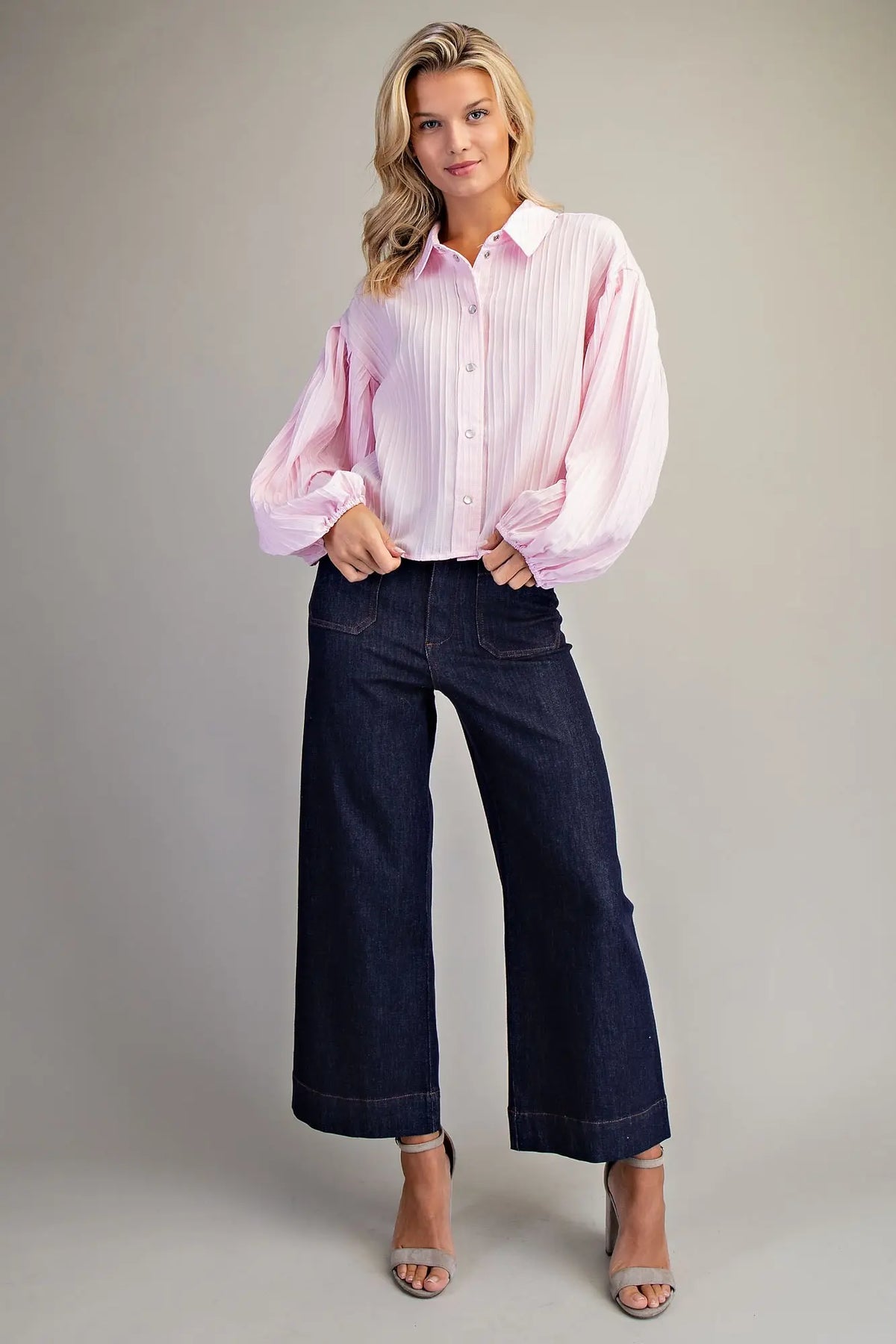 BUBBLE SLEEVE BUTTON DOWN BLOUSE TOP