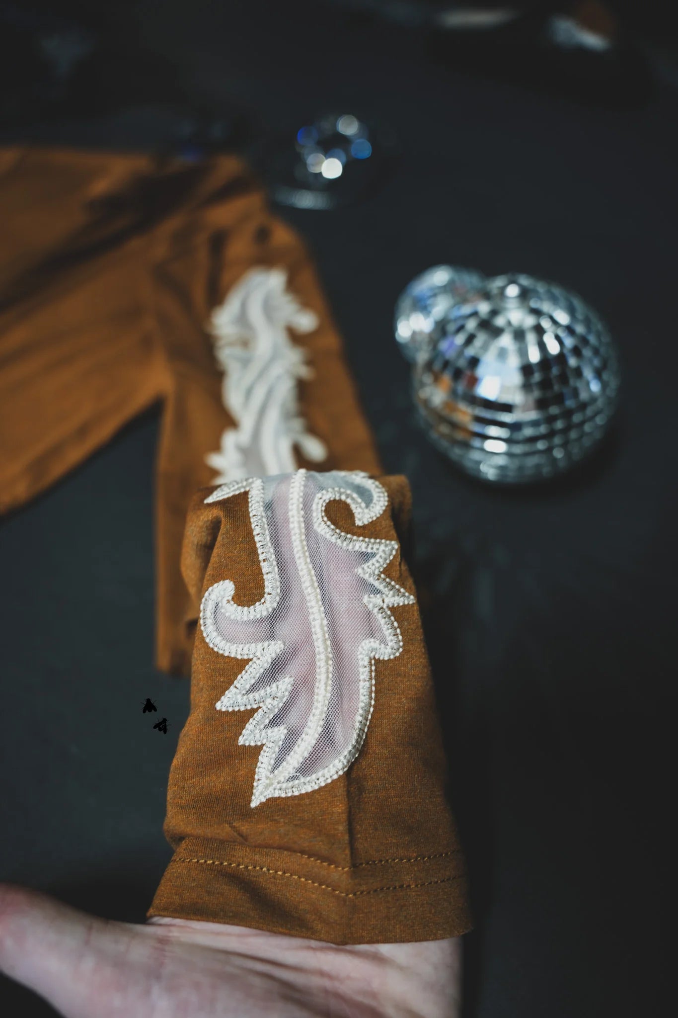 PIP'N HOT L/S in SADDLE