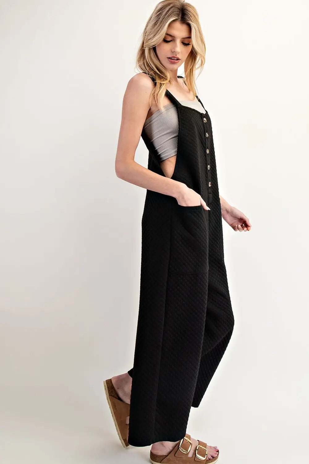 Textured Sleeveless Jumpsuit