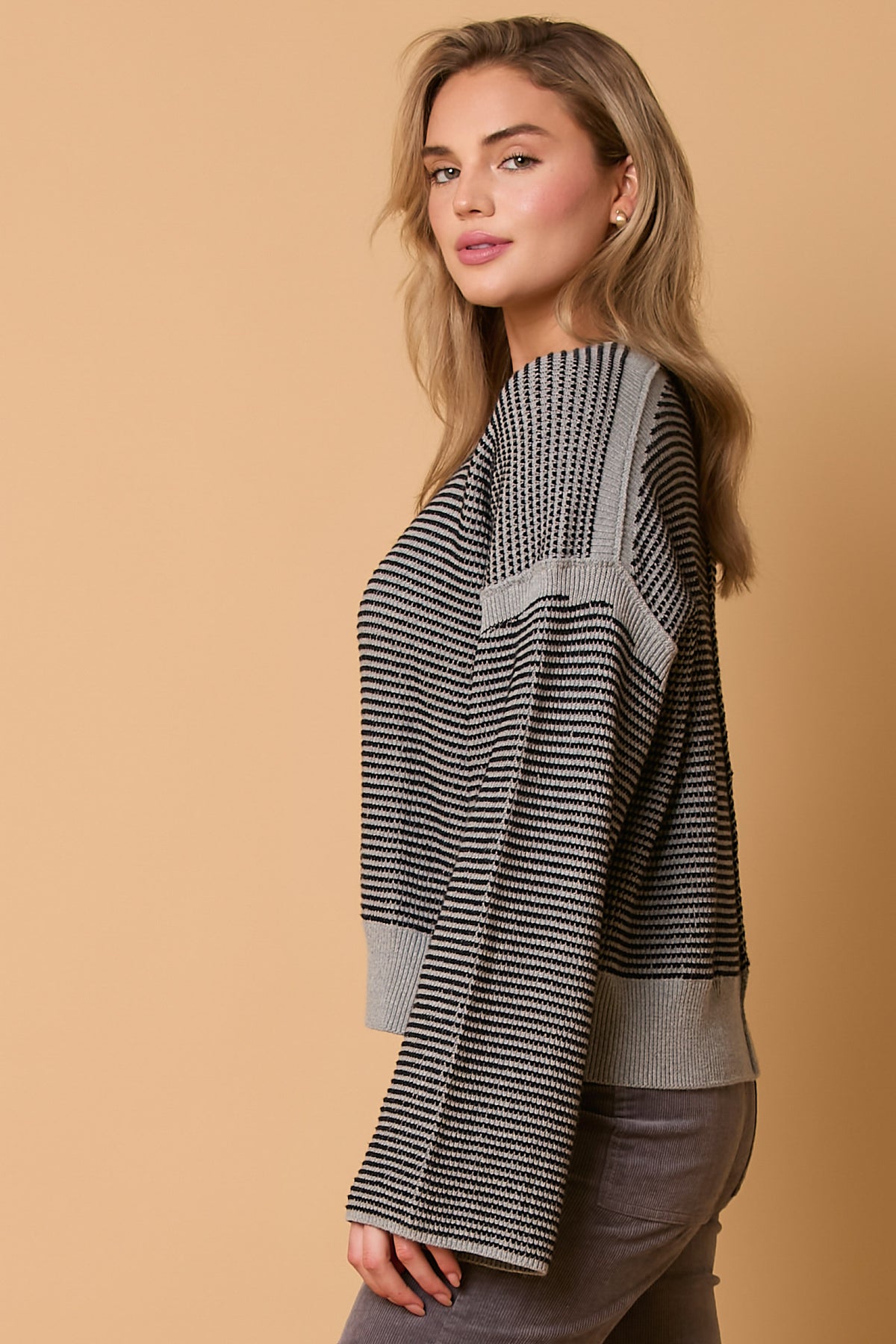 Two Toned Yarn Sweater Top