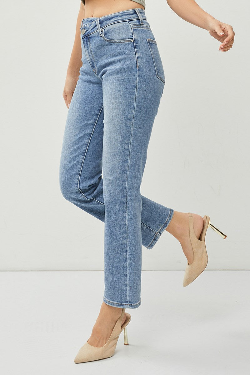Risen High Rise Crossover Straight Jean