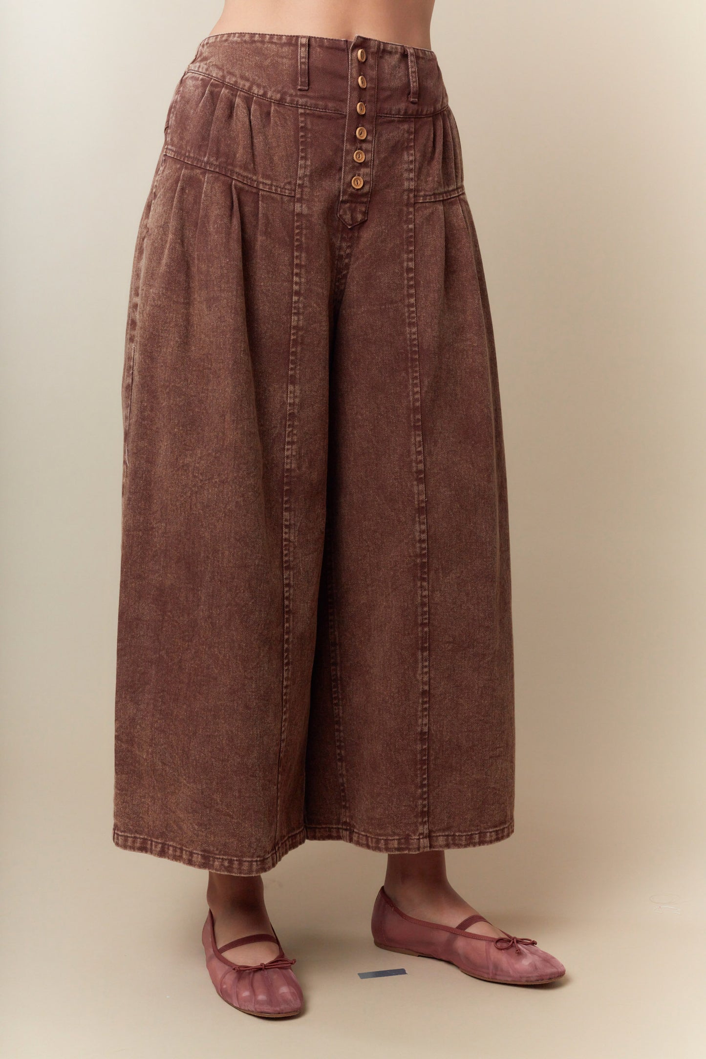 Twill Front Pleated Wide Leg Pants