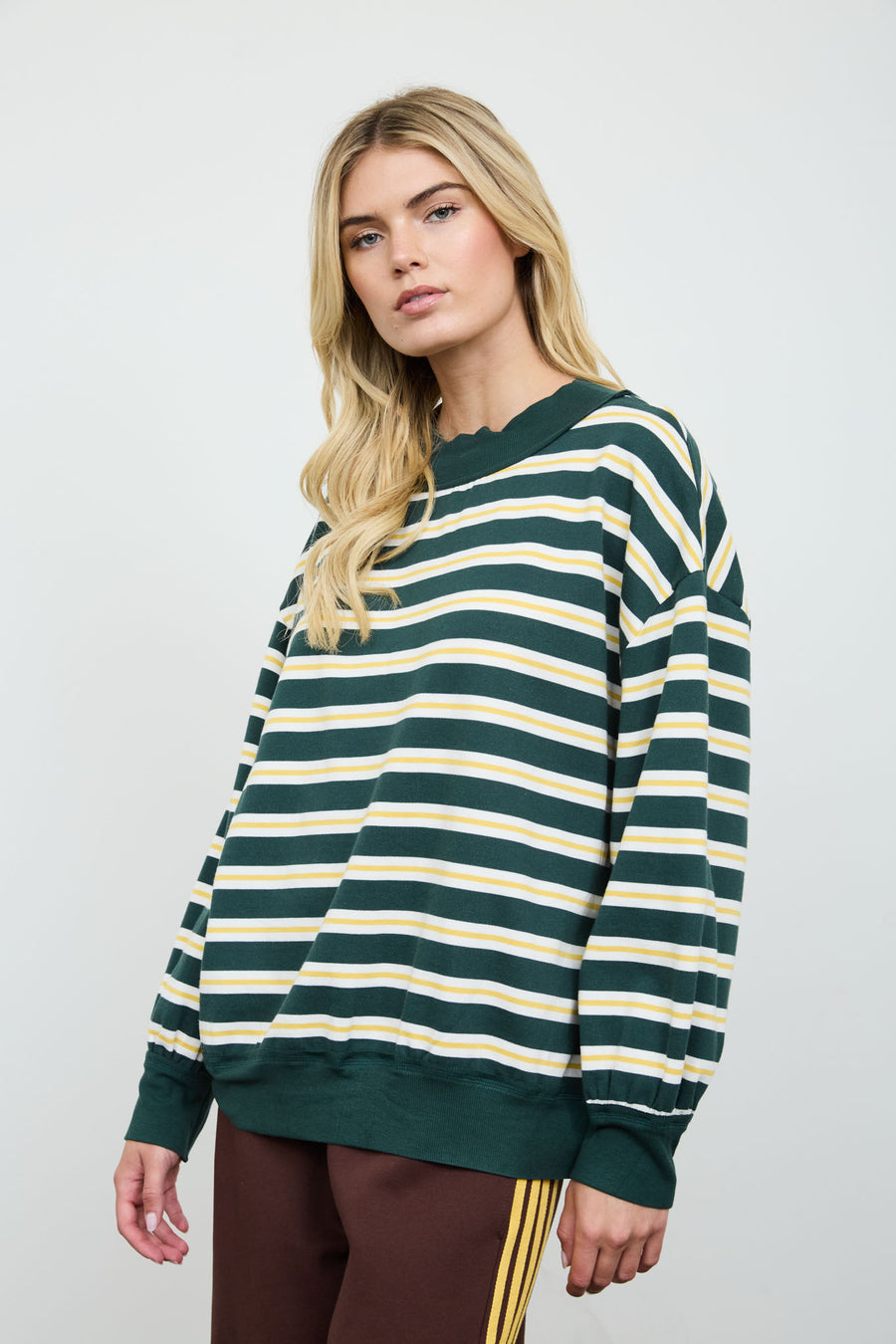 HUNTER GREEN CONTRAST WIDE NECK LONG SLEEVE STRIPE KNIT TOP