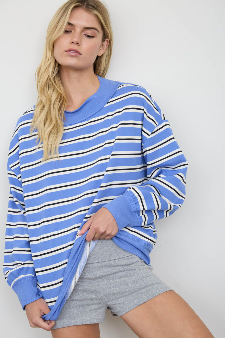 BLUE CONTRAST WIDE NECK LONG SLEEVE STRIPE KNIT TOP