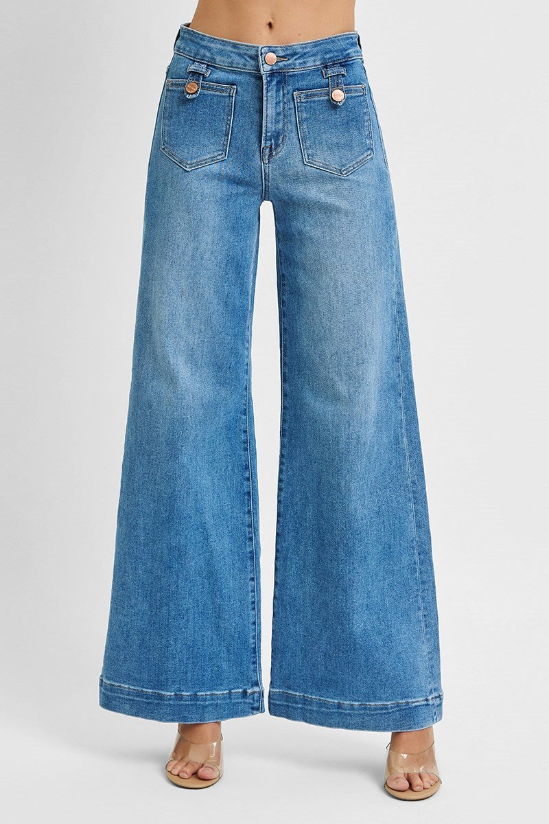 MID RISE WIDE FRONT PATCH POCKET JEANS